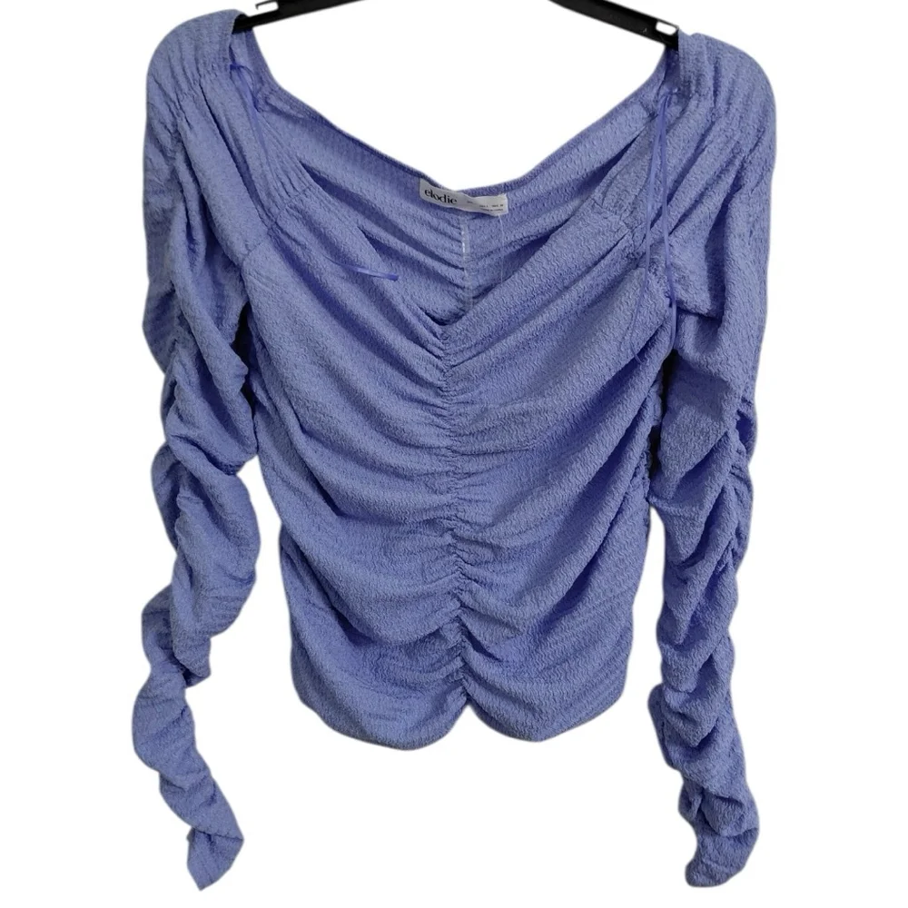 Elodie (Nordstrom) Periwinkle Ruched Long Sleeve Top Size L - Picture 2 of 4